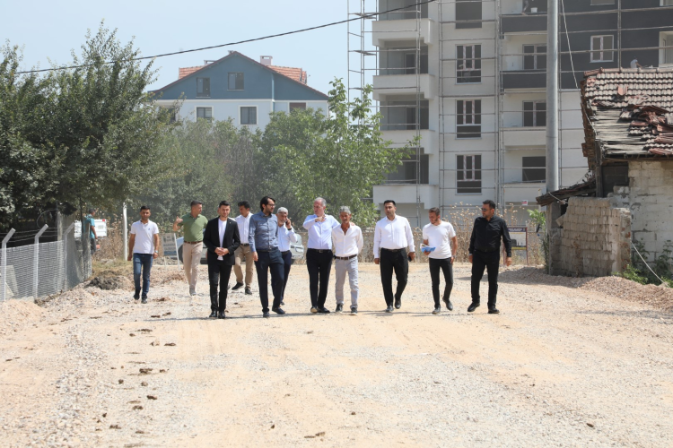 4f68adffaa584c83961fa901f9253f422888988f-1755179264-14-x750