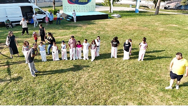 halat-cekme-yarisinin-galibi-kandirali-cocuklar.jpg