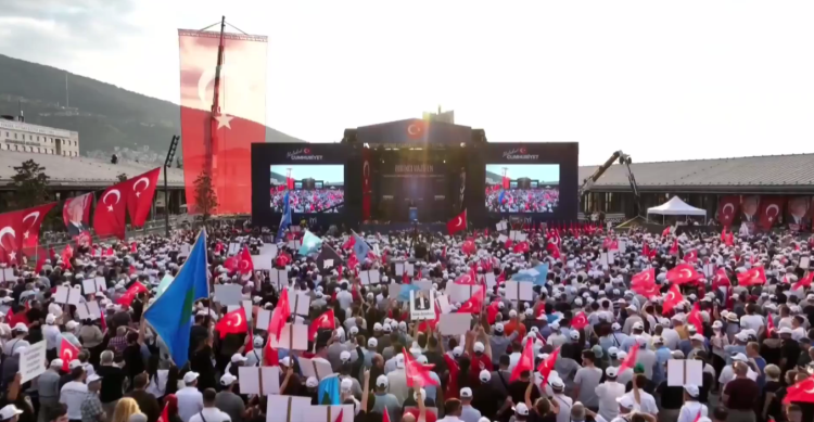 iyiparti-dervis-1754237729-464-x750