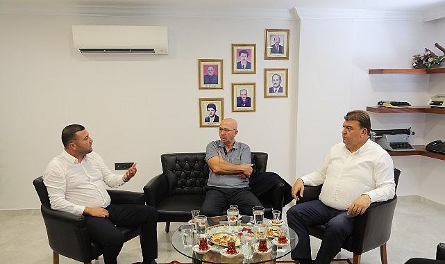seferihisarda-esnaf-yalniz-degil.jpg