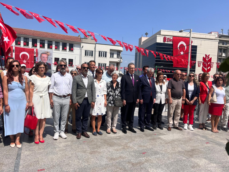 whatsapp-image-2025-08-30-at-13-36-21-1756551655-332-x750