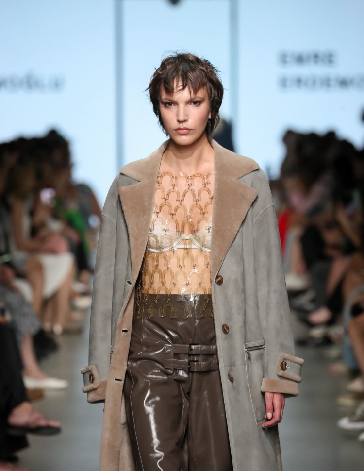 1756803662-defile-3-1756828070-271-x750