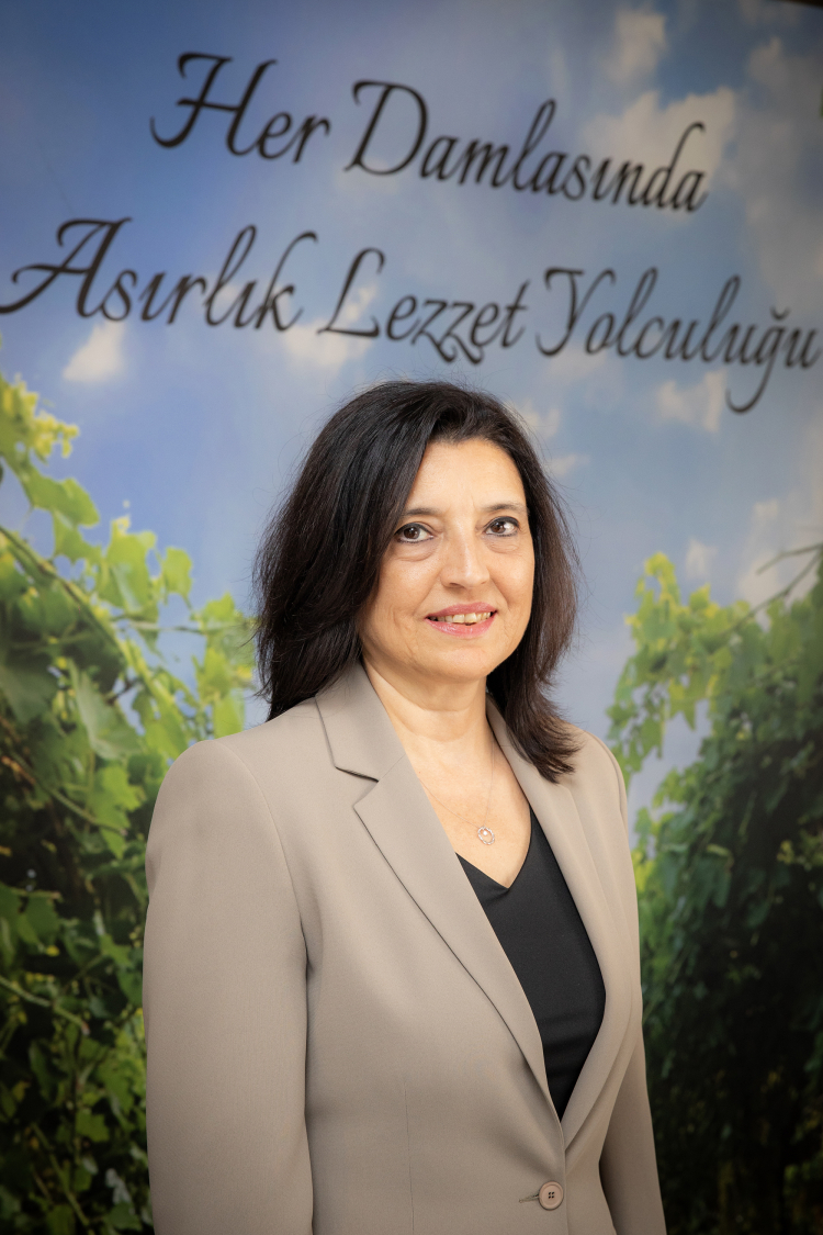 1758617804-icra-kurulu-u-yesi-berna-portakal-1759068407-17-x750