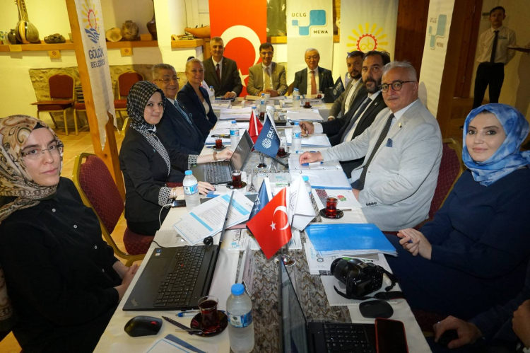 2-42-1757090567-730-x750