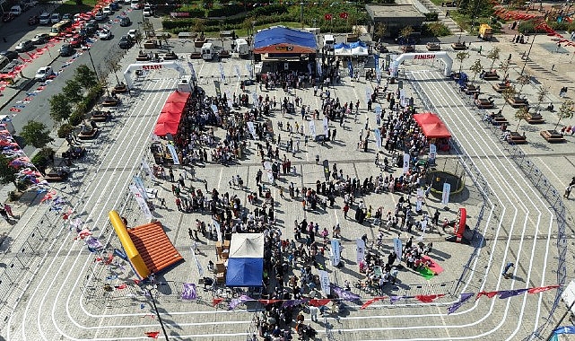 bagcilar-cocuk-soleni-ve-maratonuna-ev-sahipligi-yapti.jpg