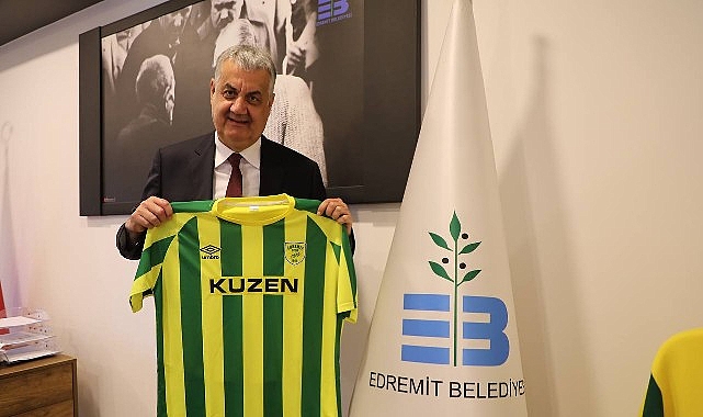 edremitspor-30-yillik-hasreti-bitirmek-icin-sahaya-cikiyor.jpg