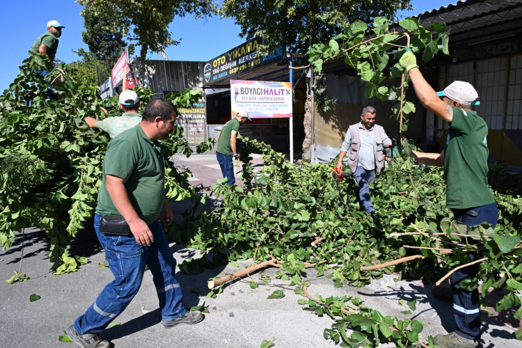 esnaftan-buyuksehir-ve-maski-ye-tesekkur-3-1759156213-995-x750