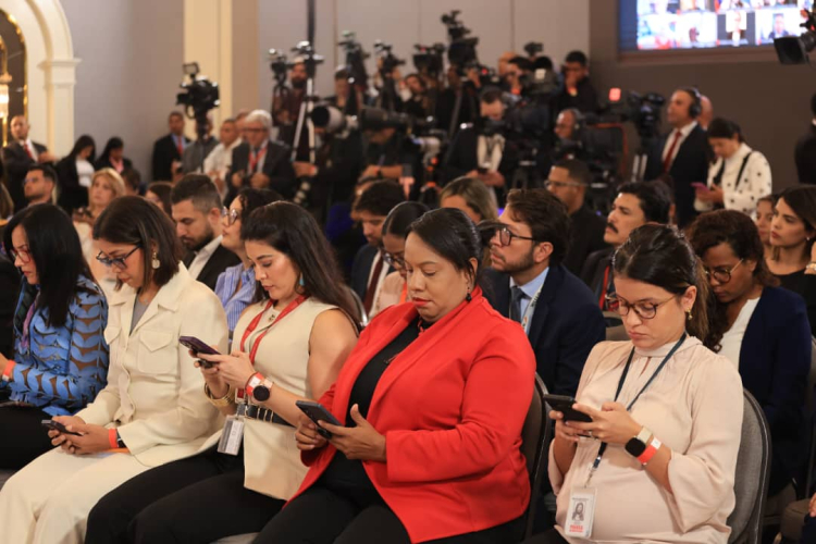 whatsapp-image-2025-09-01-at-21-58-13-1-1756876590-676-x750