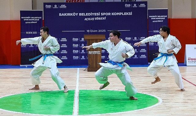 bakirkoy-belediyesi-spor-kompleksi-yepyeni-haliyle-hizmete-acildi.jpg