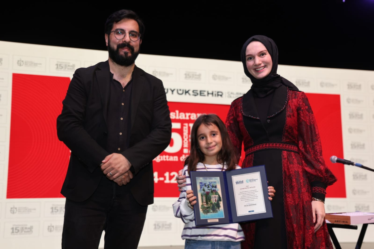 cocuklar-masallarla-turk-dunyasini-kesfetti-7-1759662710-316-x750