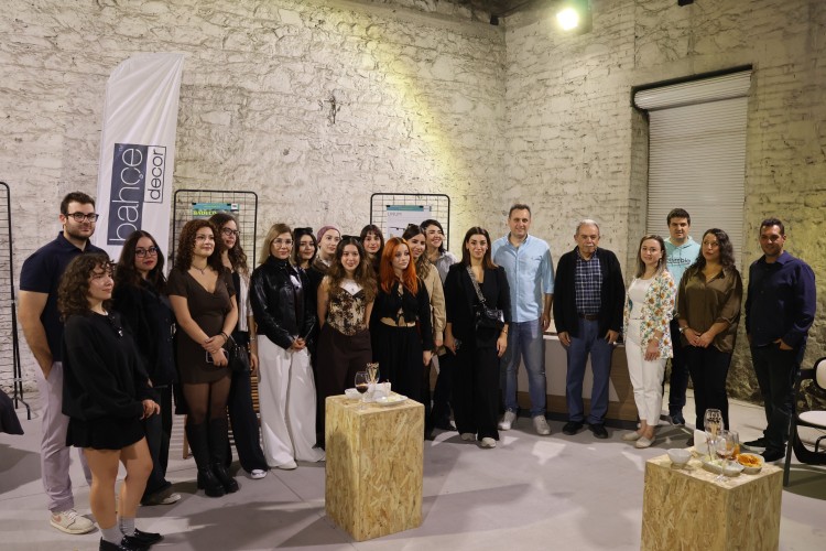 1762168163-img-0084-1762193201-71-x750