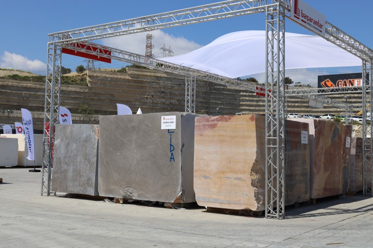 1763706504-1760100351-026a9252-1763848570-68-x750