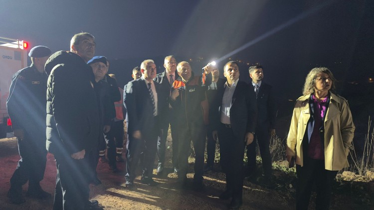 g5anoeqxmae7sns-1762359693-498-x750