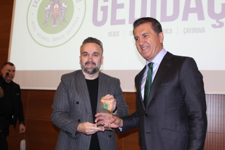 mailservice-1761996562-827-x750