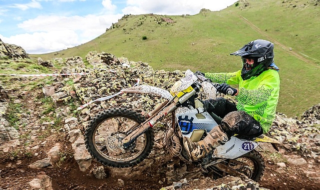 senoz-vadisi-ilk-kez-turkiye-enduro-ve-atv-sampiyonasina-ev-sahipligi-yapacak.jpg