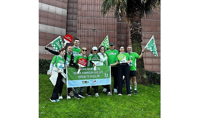 turkiye-is-bankasi-47-istanbul-maratonunda-refikanin-mutfagi-ekibi-tema-vakfi-icin-kostu.jpg