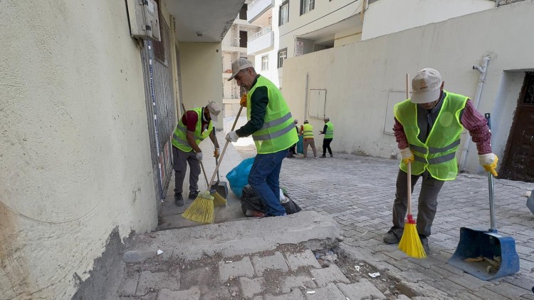 whatsapp-image-2025-11-01-at-14-41-38-1762029703-435-x750