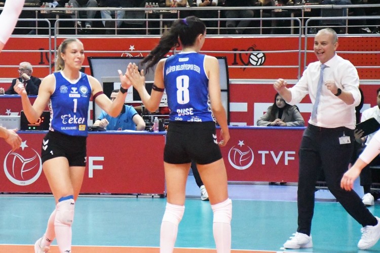 3-1764578363-239-x750