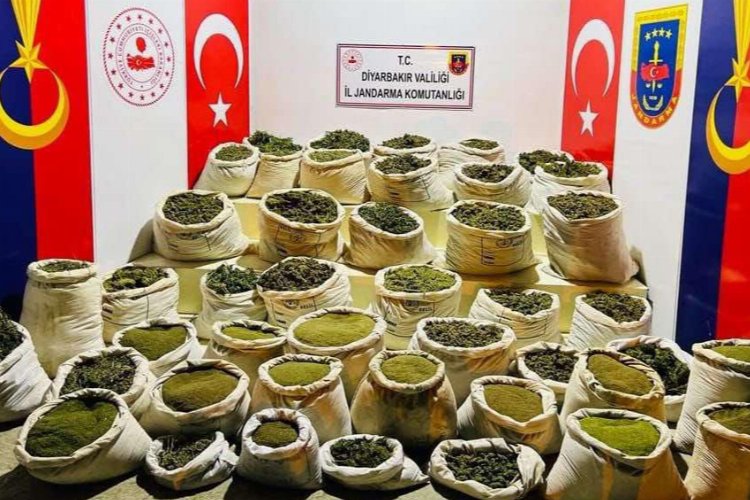 Diyarbakır’daki ‘Abluka’nın ilk gününde 224 noktaya baskın