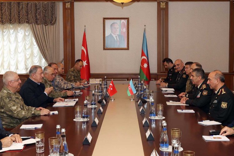 Bakan Akar Azerbaycan’da temaslarını sürdürüyor