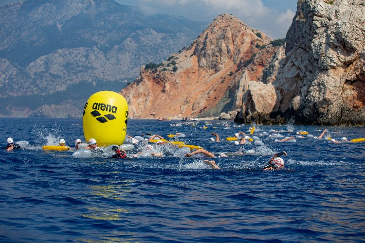 Antalya Kemer’de yüzme şampiyonları belli oldu