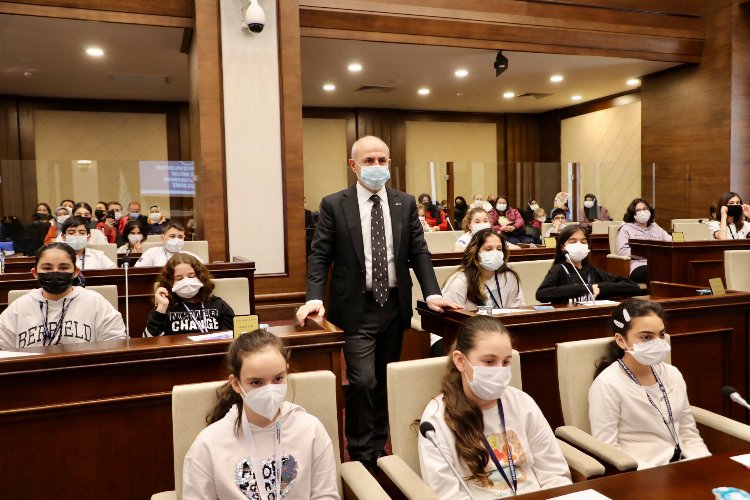Büyükçekmece Çocuk Meclisi’nden Ukraynalı çocuklara destek