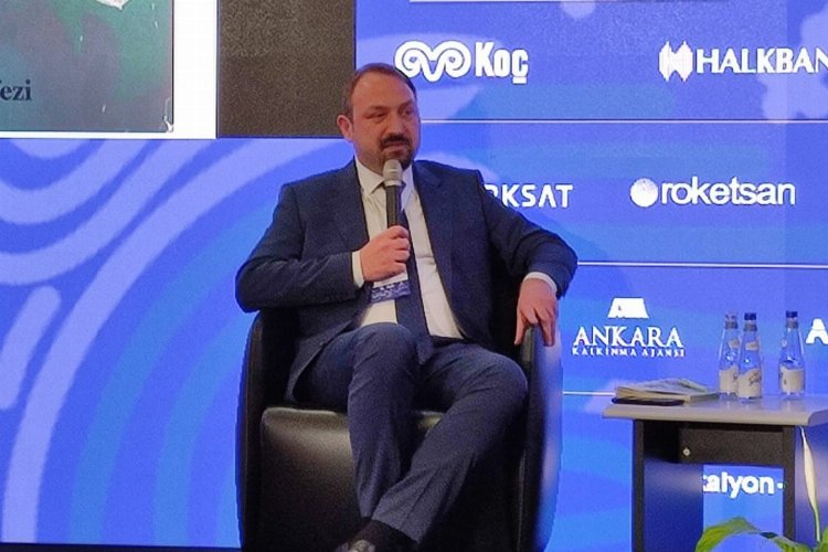 İzmir Çiğli Belediye Başkanı Gümrükçü “Eko İklim” zirvesinde konuştu