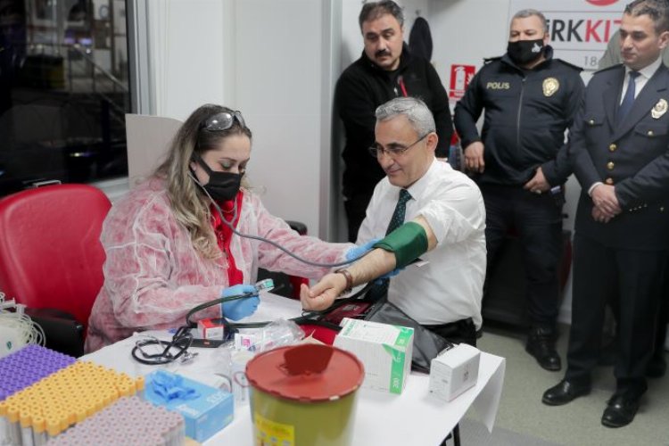 Kütahya’da Başkan Işık kan bağışına destek oldu