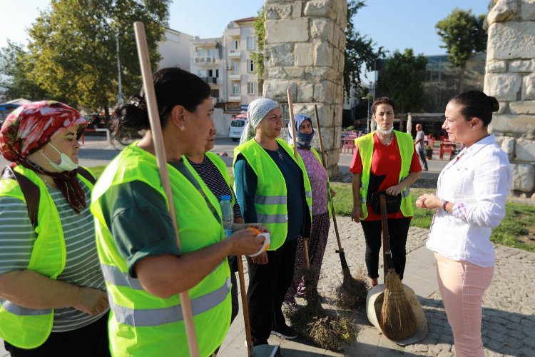 İzmir Efes Selçuk’un kadın başkanı, sokakları da kadınlara emanet etti