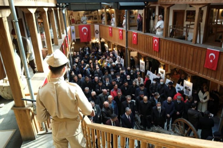 Bursa İnegöl’de “Çanakkale 1915” sergisi muhteşem bir coşkuyla açıldı