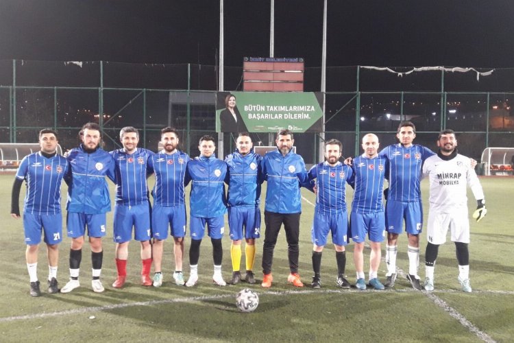 Kocaeli ve İstanbul Barosu’ndan dostluk maçı
