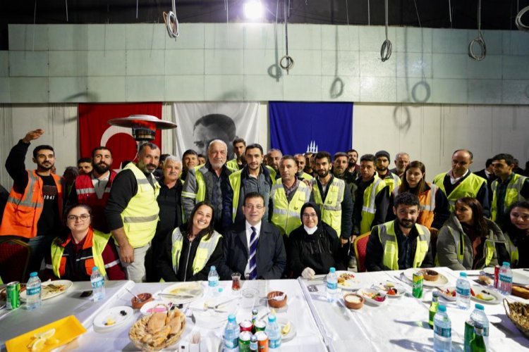 İmamoğlu yerin 25 metre altında metro çalışanları ile iftar yaptı